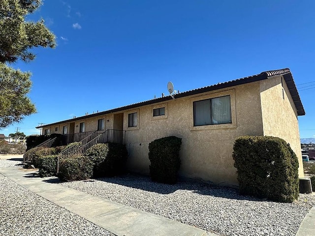 view of front of home with stucco siding