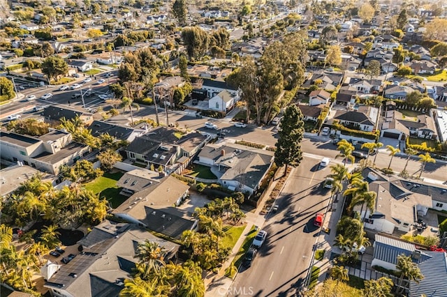 birds eye view of property featuring a residential view