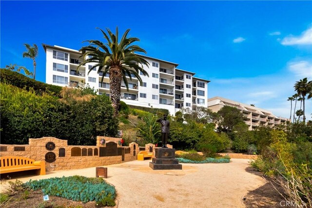 411 Avenida Granada Unit 2B, San Clemente, CA 92672 - view of surrounding community