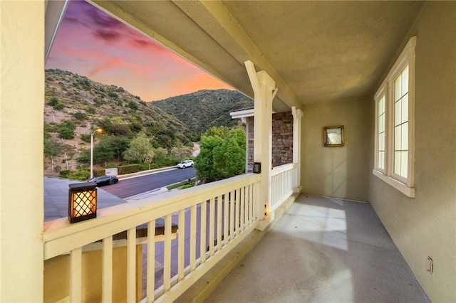 2514 Bulrush Cir, Corona, CA 92882 - balcony at dusk with a mountain view