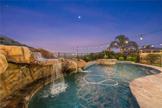 2514 Bulrush Cir, Corona, CA 92882 - view of pool featuring fence and a pool with connected hot tub