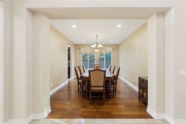 2514 Bulrush Cir, Corona, CA 92882 - dining area with a chandelier, wood-type flooring, baseboards, and recessed lighting