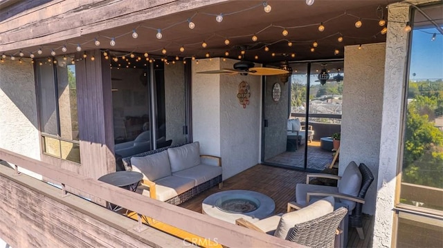 view of patio / terrace with outdoor lounge area and ceiling fan