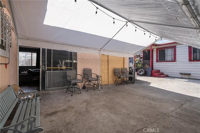 2359 Glover Pl, Los Angeles, CA 90031 - view of patio / terrace