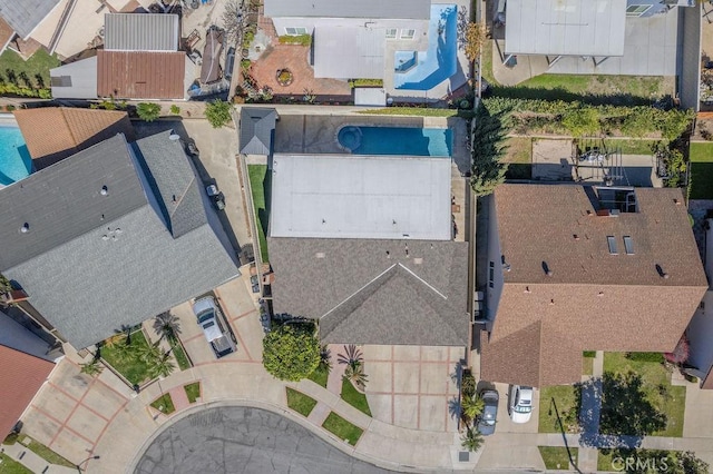 birds eye view of property featuring a residential view