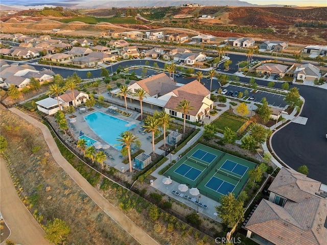 bird's eye view featuring a residential view and a mountain view