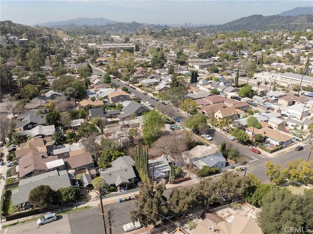 bird's eye view featuring a residential view and a mountain view