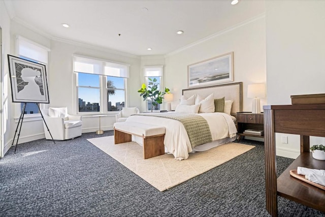 bedroom featuring carpet floors, baseboards, and crown molding