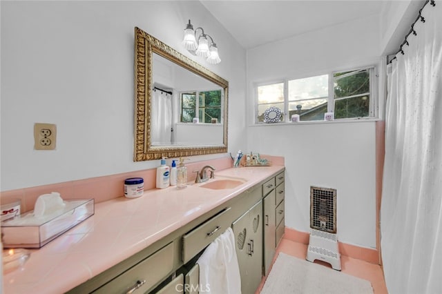 full bathroom with visible vents and vanity