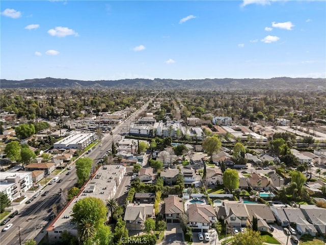 bird's eye view featuring a residential view and a mountain view