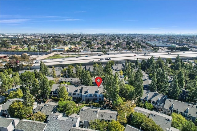 birds eye view of property featuring a residential view