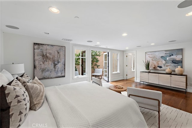 50 Pelican Crest Dr, Newport Coast, CA 92657 - bedroom featuring baseboards, visible vents, wood finished floors, and recessed lighting