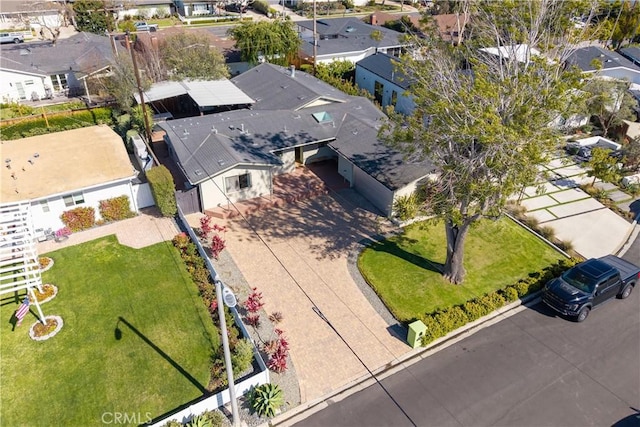 bird's eye view with a residential view