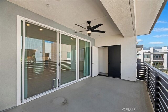 balcony with ceiling fan