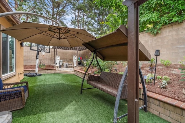 view of yard with a patio area