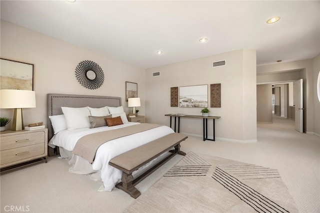 bedroom featuring baseboards, carpet, visible vents, and recessed lighting