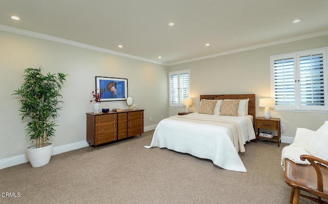 bedroom with recessed lighting, carpet flooring, baseboards, and crown molding