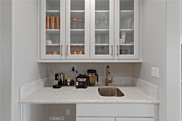 29945 Urtica Ct, Menifee, CA 92584 - bar with a sink