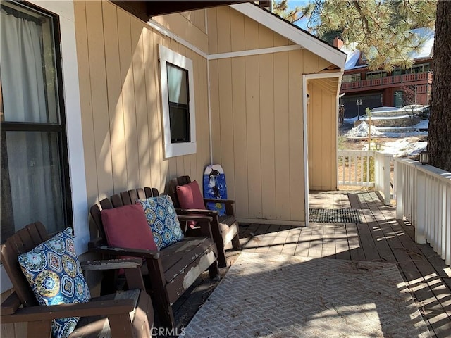33492 Wild Rose Dr, Green Valley Lake, CA 92341 - view of patio