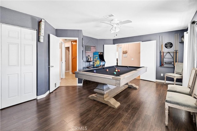 rec room featuring visible vents, ceiling fan, wood finished floors, billiards, and baseboards