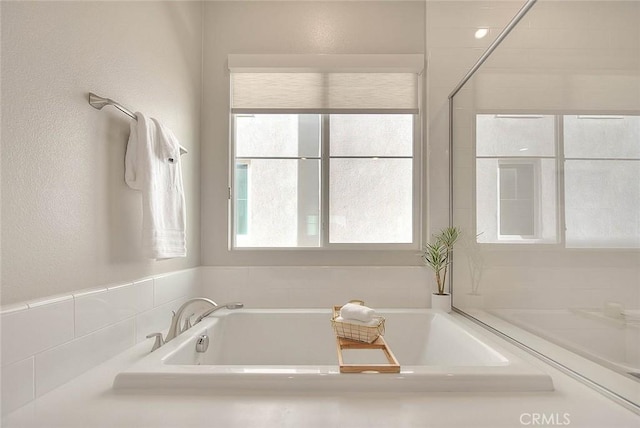114 Source, Irvine, CA 92618 - bathroom with a garden tub
