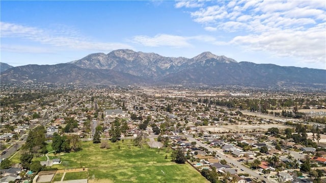 view of mountain feature with a residential view