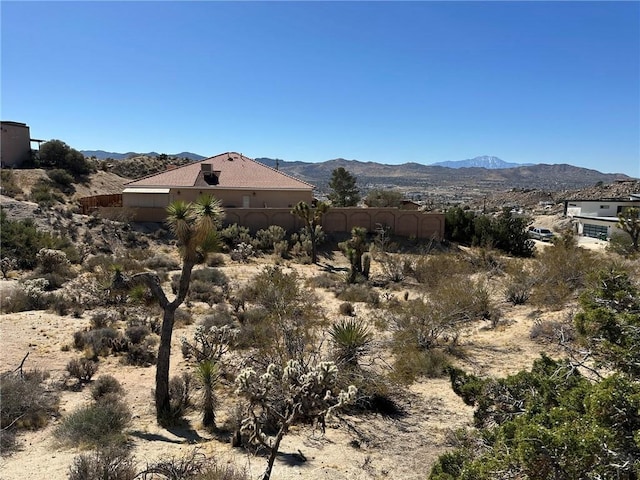 Listing photo 3 for 2 Buena Suerte Rd, Yucca Valley CA 92284