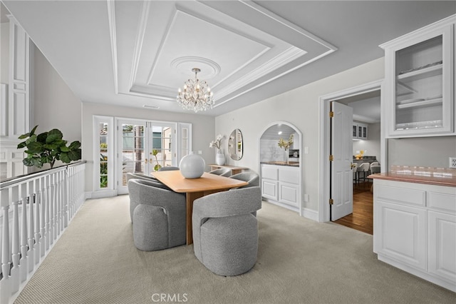 4 Huntington Ct, Newport Beach, CA 92660 - carpeted dining space featuring a raised ceiling and a chandelier
