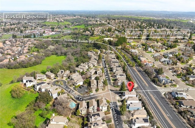 birds eye view of property featuring a residential view