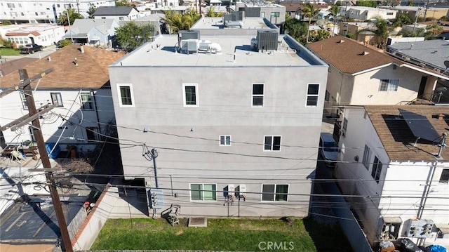 drone / aerial view featuring a residential view