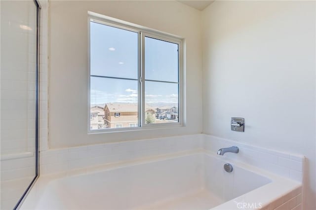 12990 Campbell Ct, Hesperia, CA 92344 - bathroom with a garden tub