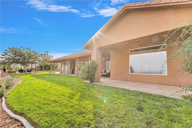 view of yard with a patio