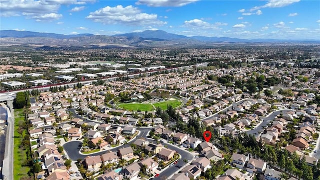 bird's eye view featuring a residential view and a mountain view