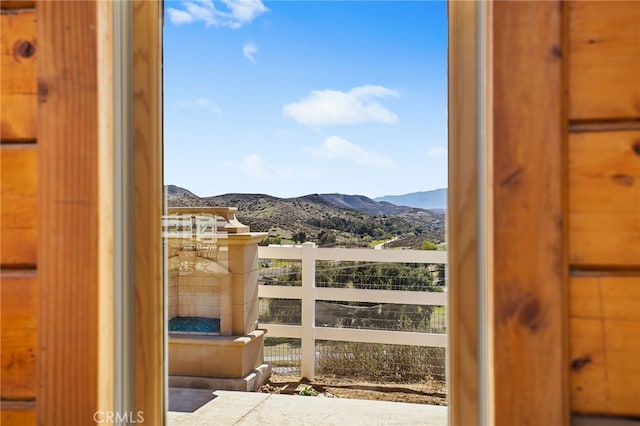 33210 Crown Valley Rd, Temecula, CA 92592 - entryway with a mountain view