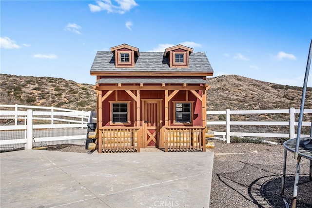 33210 Crown Valley Rd, Temecula, CA 92592 - view of outdoor structure featuring a mountain view
