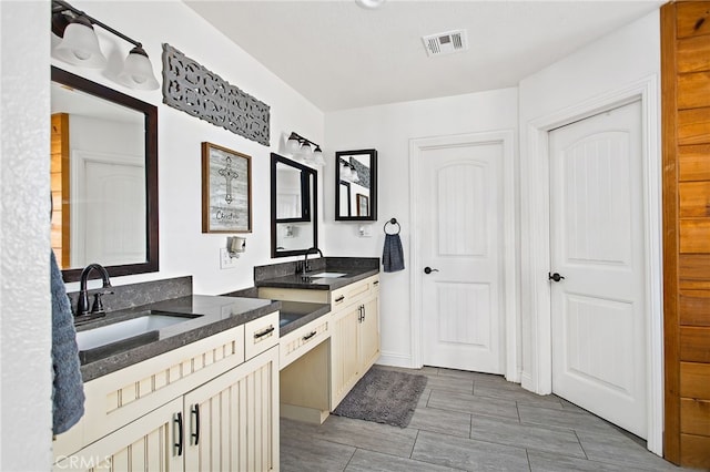 33210 Crown Valley Rd, Temecula, CA 92592 - bathroom with vanity