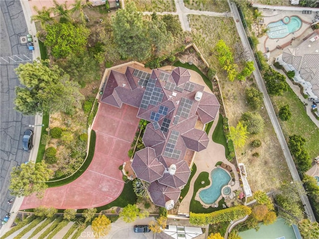 22537 N Summit Ridge Cir, Chatsworth, CA 91311 - aerial view of a pool