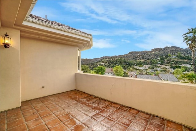 22537 N Summit Ridge Cir, Chatsworth, CA 91311 - balcony featuring a mountain view