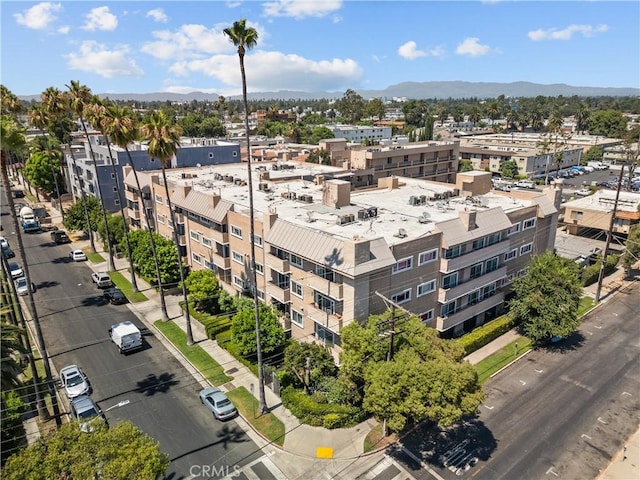 bird's eye view featuring a mountain view