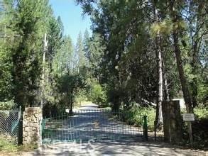 20 Meadow Ln, Berry Creek, CA 95916