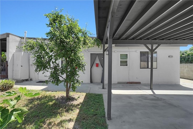 806 W 132nd St, Gardena, CA 90247 - view of patio / terrace