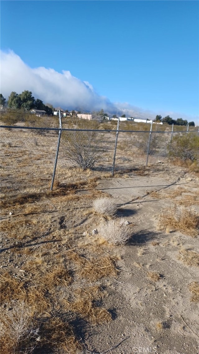 10650 Post Office Rd, Lucerne Valley, CA 92356 - photo 4