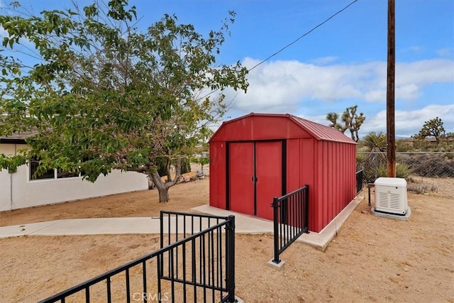 58676 Sunflower Dr, Yucca Valley, CA 92284 - view of shed
