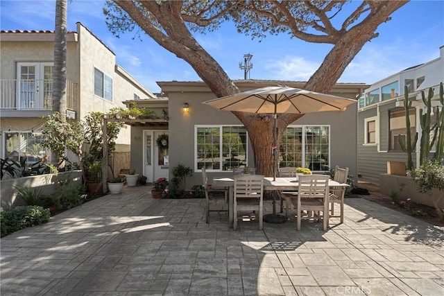 view of patio featuring outdoor dining space