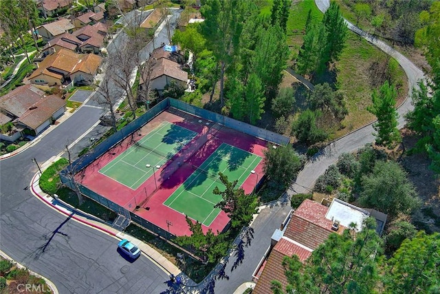 birds eye view of property featuring a residential view