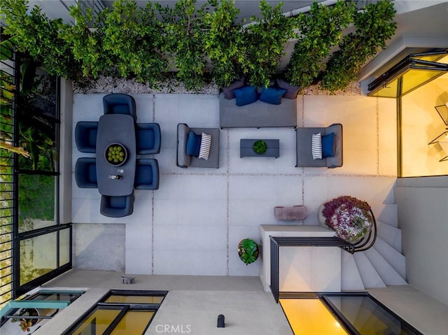 1310 E Ocean Blvd Unit 14, Long Beach, CA 90802 - view of patio