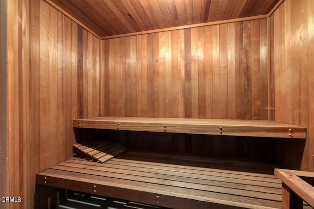 view of sauna / steam room