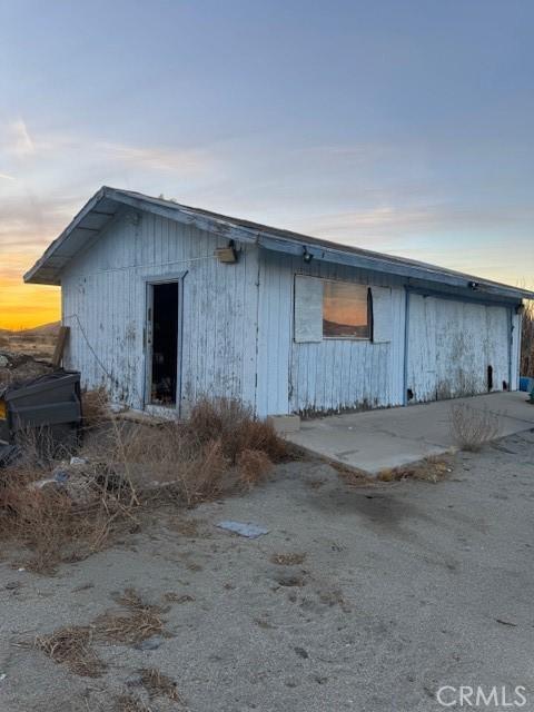 view of property exterior