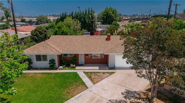 3667 Ada Ct, Riverside, CA 92505 - single story home with a garage, driveway, a front yard, and roof with shingles