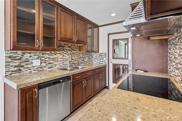 kitchen with tasteful backsplash, dishwasher, range hood, black electric cooktop, and a sink